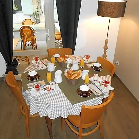 Hotel-restaurant 