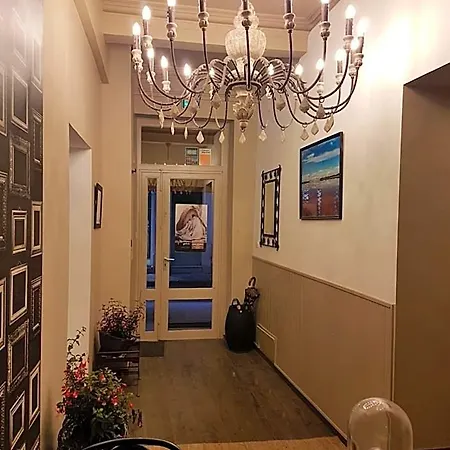 Hotel-restaurant 