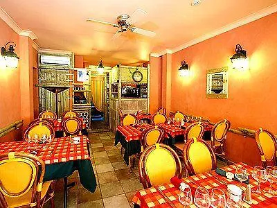 Hotel-restaurant 