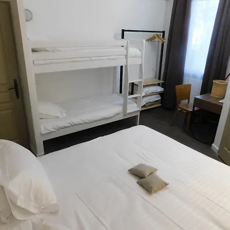 Hotel-restaurant 