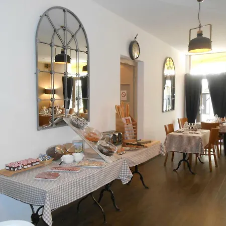 Hôtel-restaurant Chez Carrière Hotel 3*